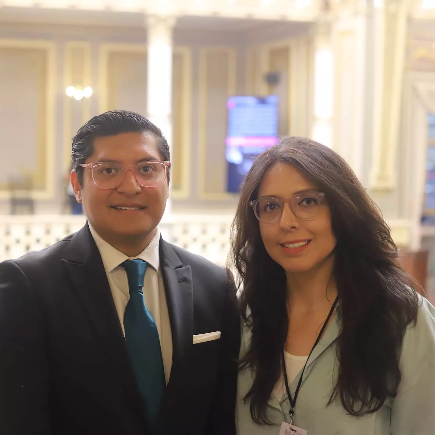 Jean Ortega, Legislative Coordinator for Animal Equality in Mexico, and Dulce Ramírez, Executive Director of Animal Equality in Mexico, during the bill's introduction in Puebla's Congress.