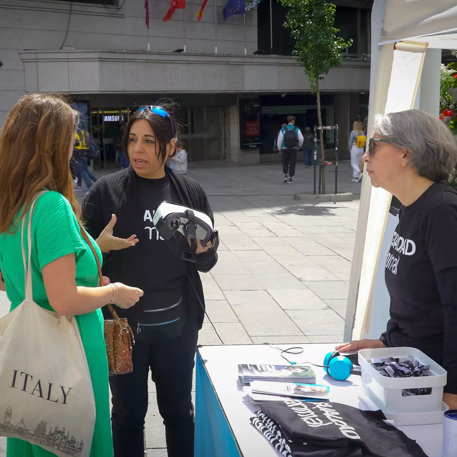 iAnimal at an informative event in Spain